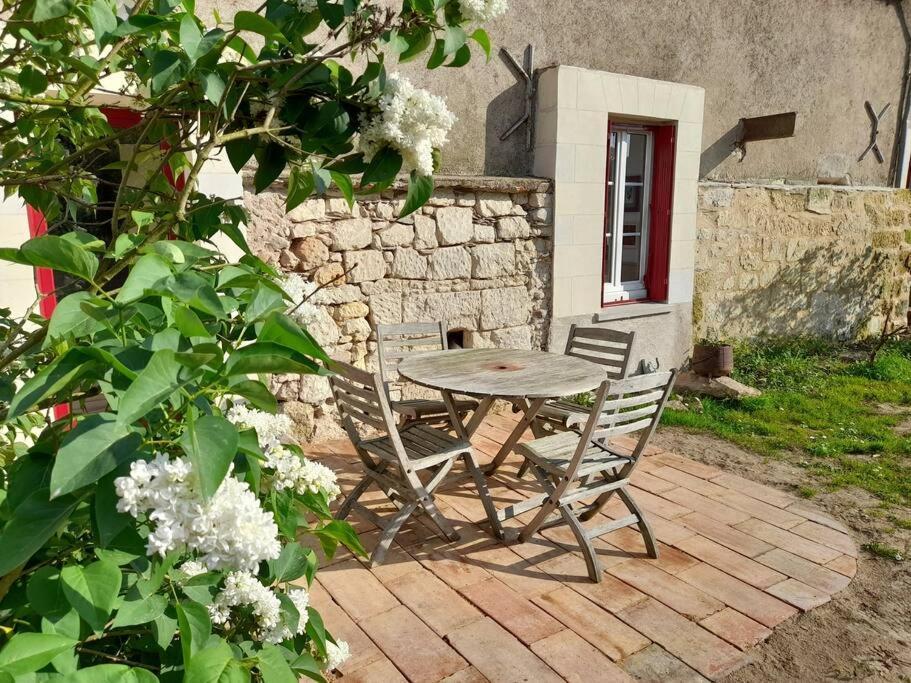 Gite En Bord De Loire Blaison-Saint-Sulpice Ngoại thất bức ảnh